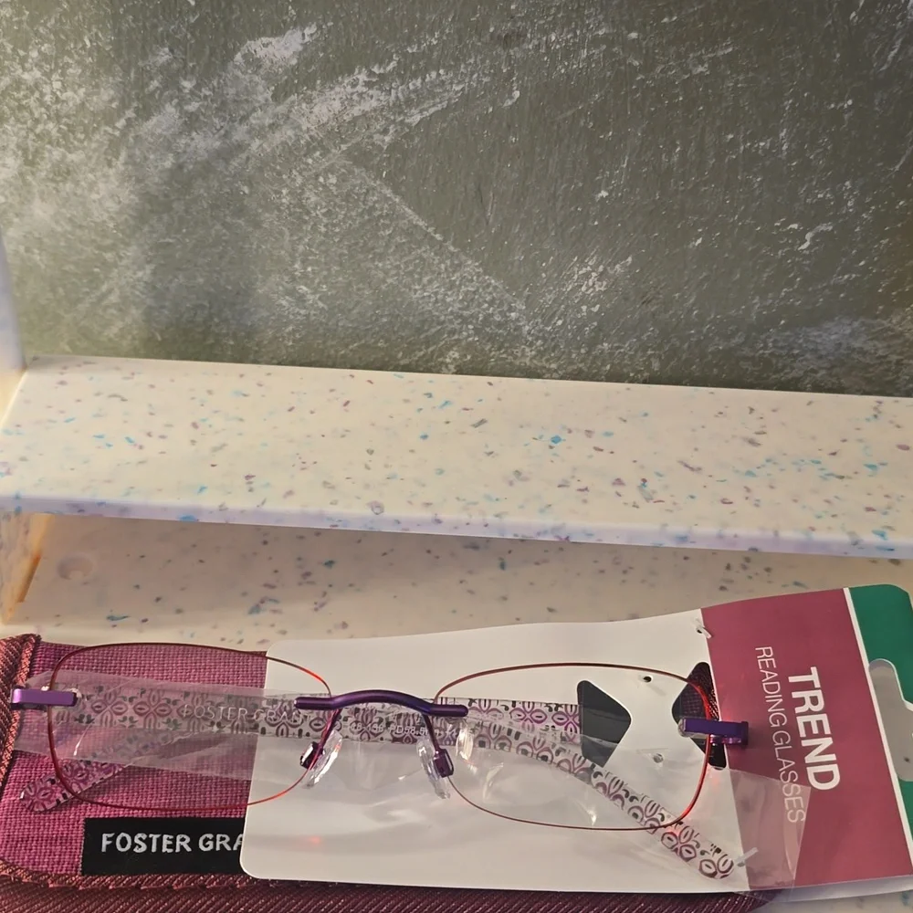 Foster Grant Trend Dani Purple Reading Glasses with Case +1.75 New - Picture 4 of 6